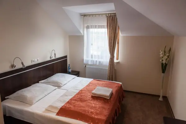Hotel E7 Main image